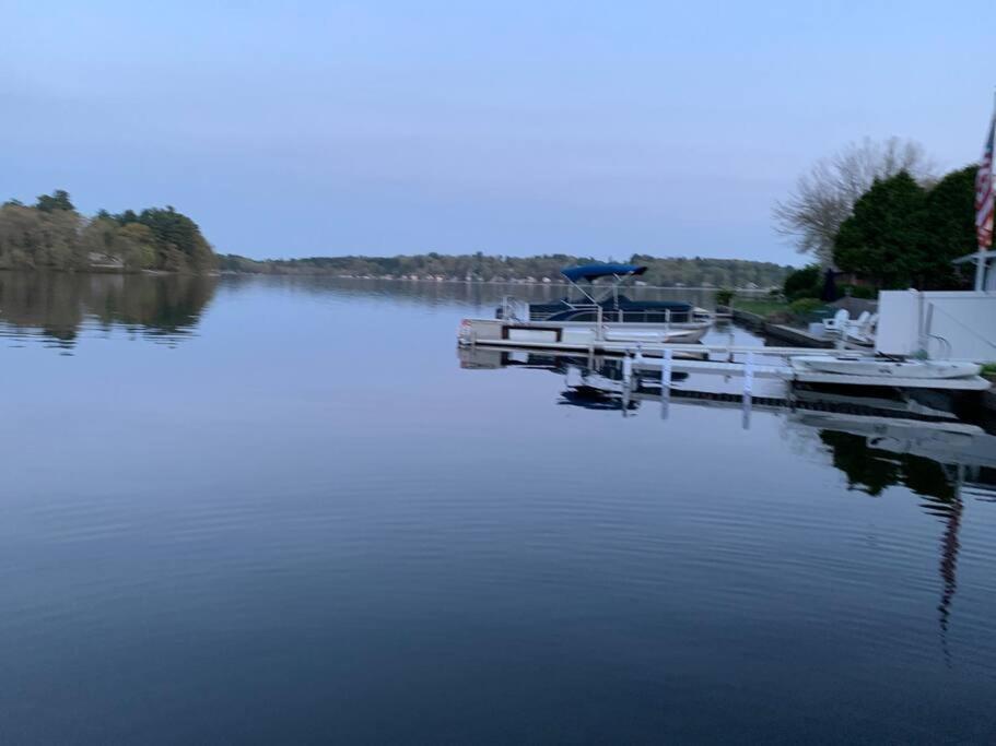 Lake Attitash Waterfront W/ Private Dock Amesbury Esterno foto